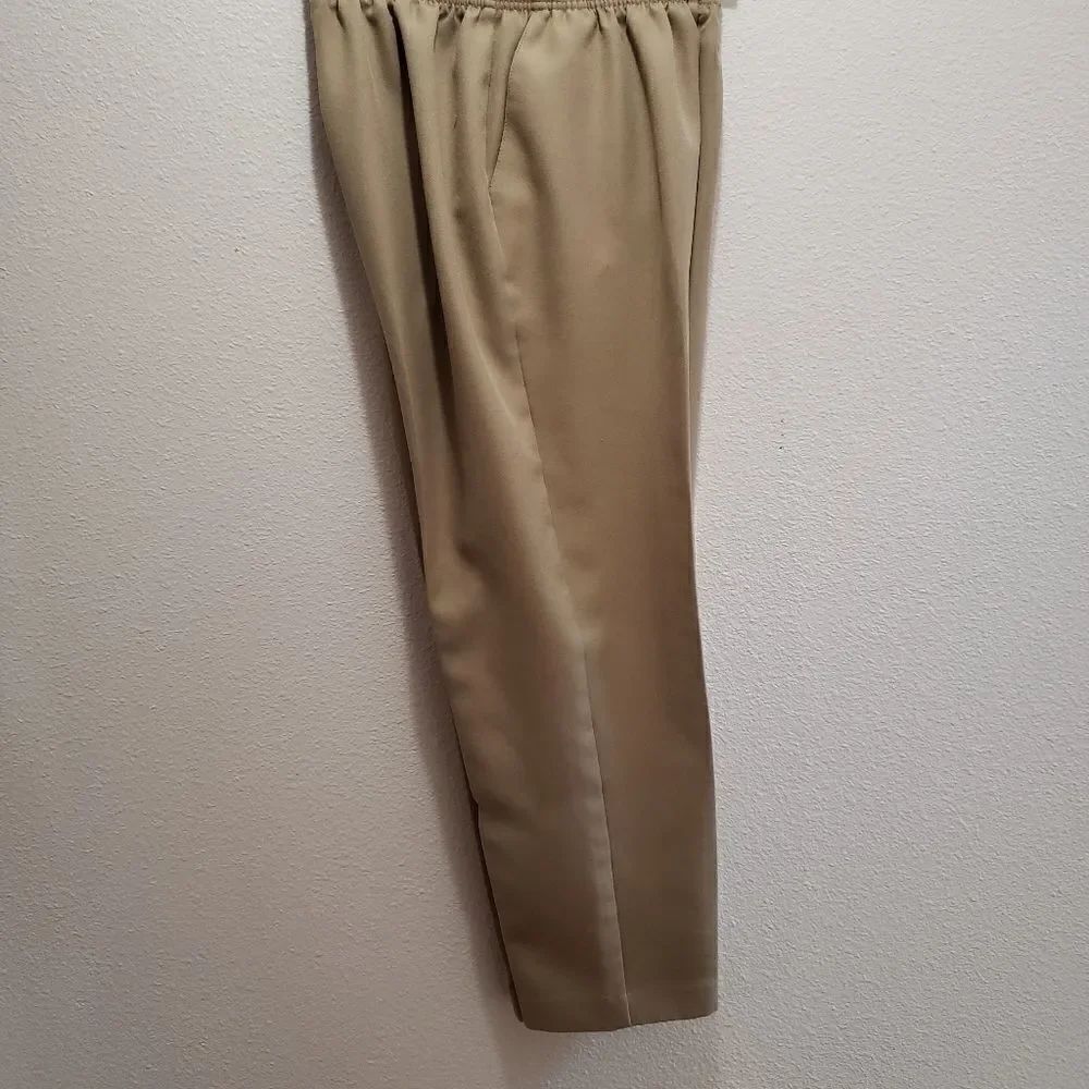 Alfred Dunner pants, tan, 10
